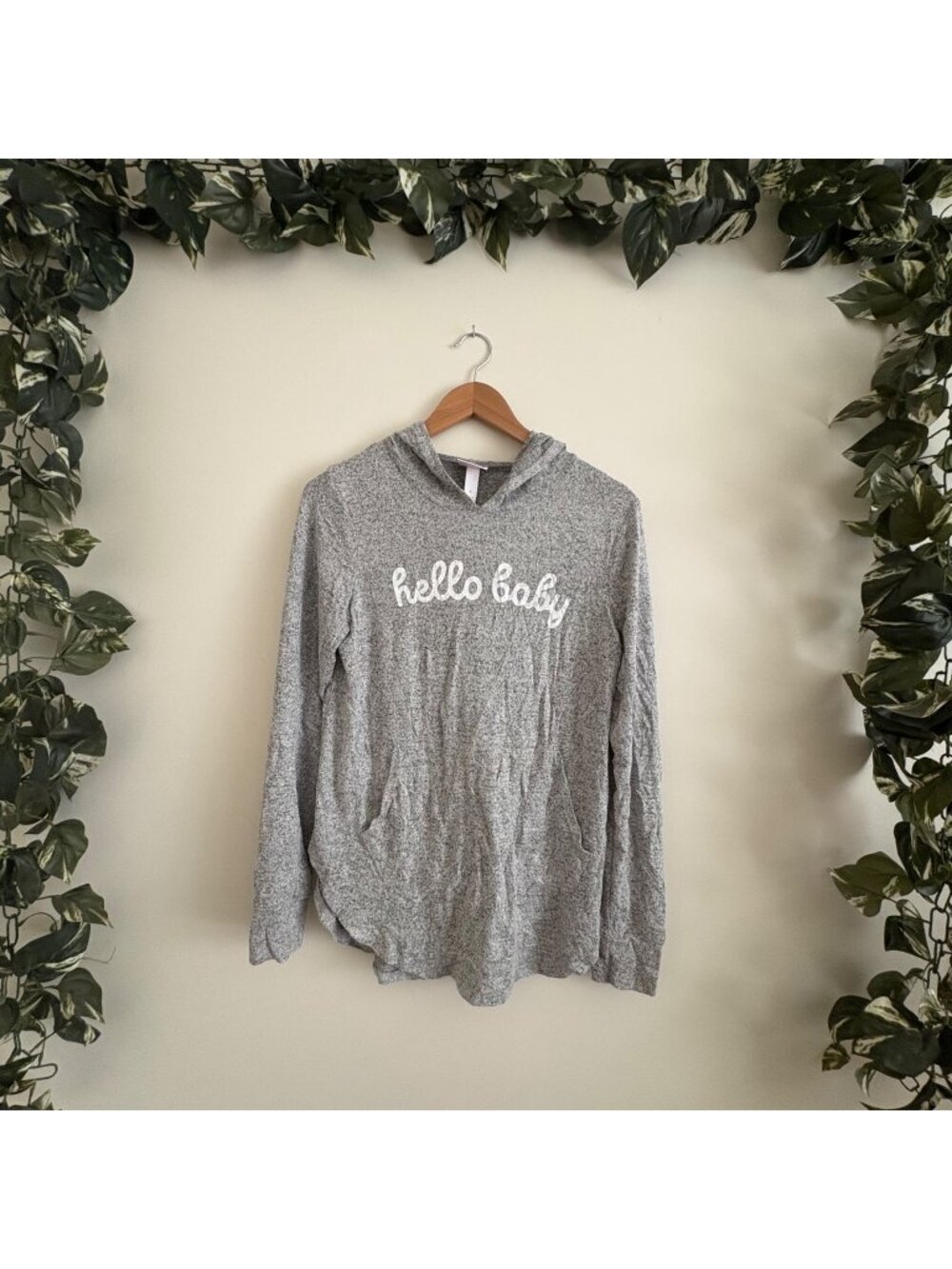Ingrid + Isabel Maternity Hooded Pullover Jacket Graphic Grey Women’s Size S